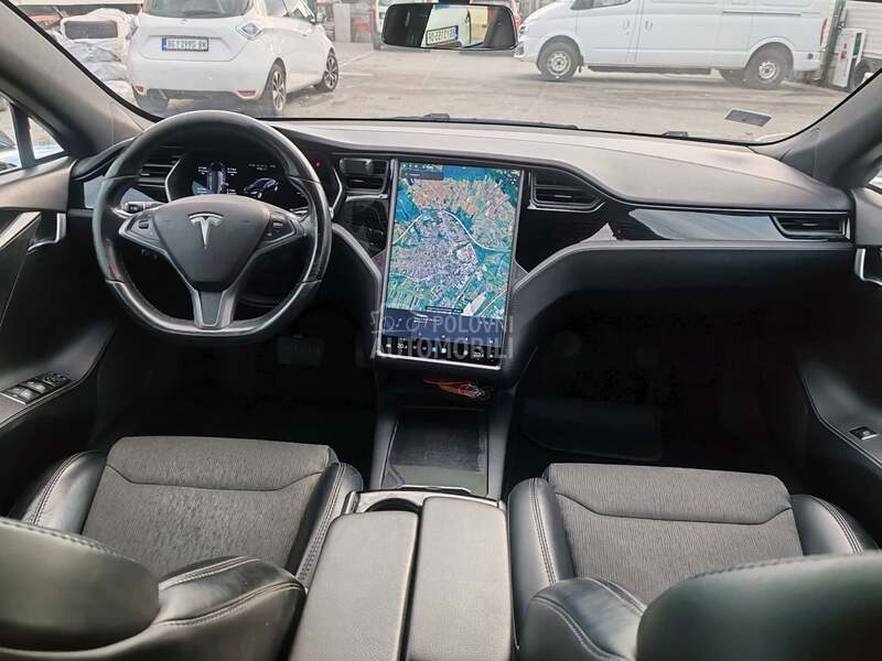 Tesla Model S 75D