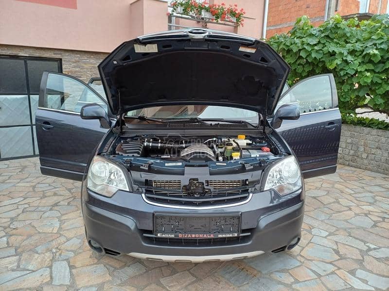 Opel Antara 2.0 / 4X4 / CH