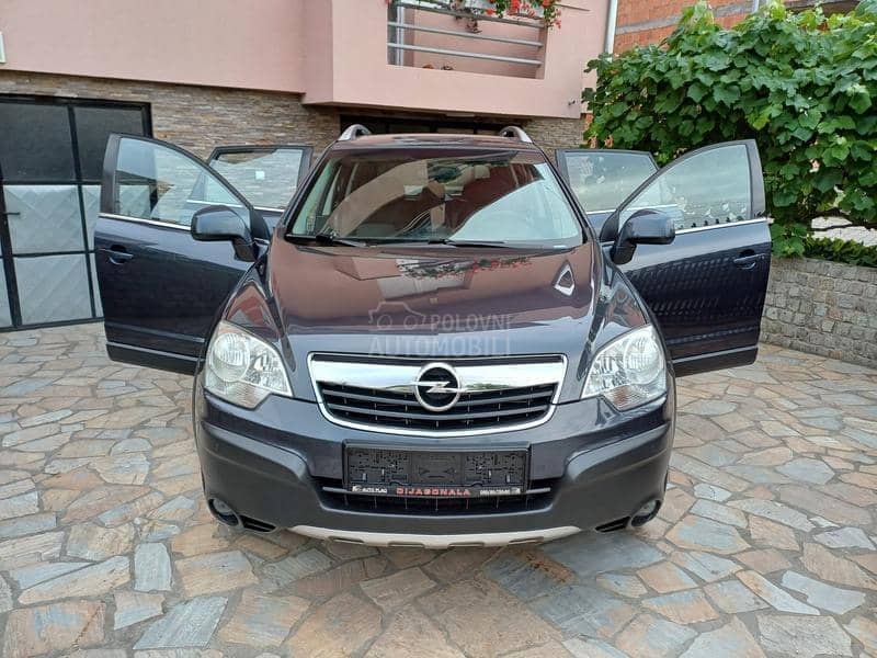 Opel Antara 2.0 / 4X4 / CH