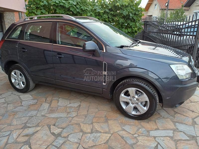 Opel Antara 2.0 / 4X4 / CH