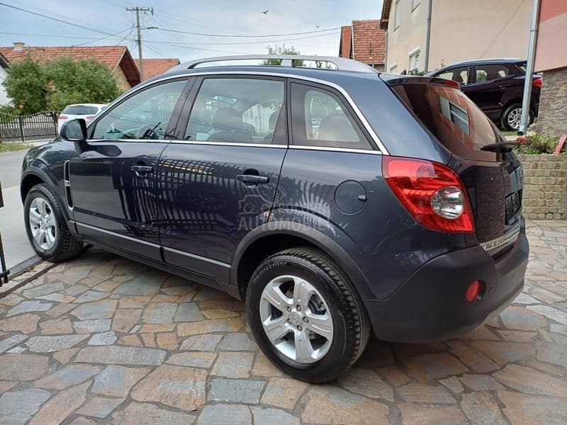 Opel Antara 2.0 / 4X4 / CH