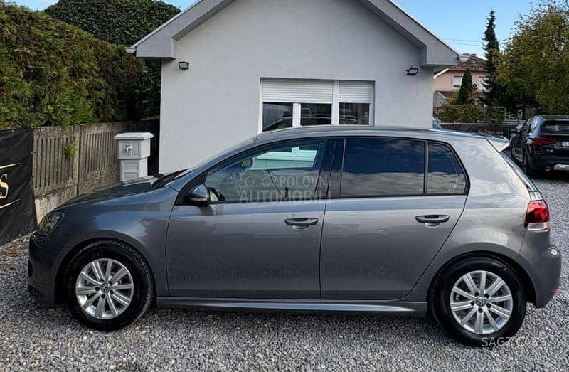 Volkswagen Golf 6 1.6 TDI BLUEMOTION