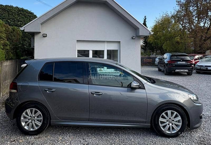 Volkswagen Golf 6 1.6 TDI BLUEMOTION