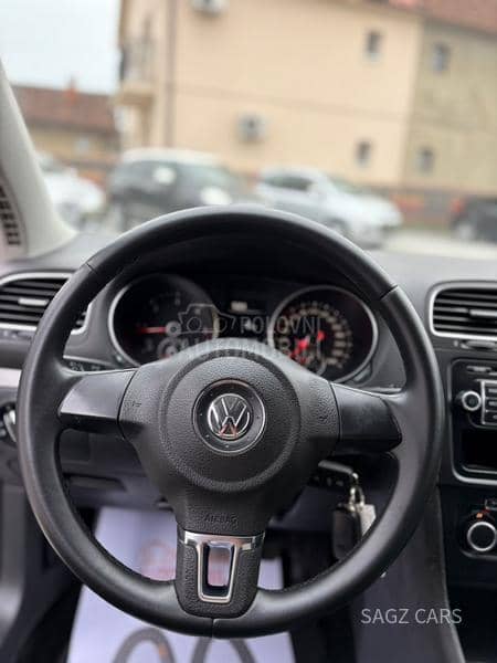 Volkswagen Golf 6 1.6 TDI BLUEMOTION