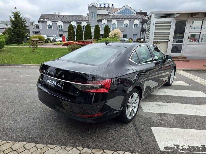 Škoda Superb REZERVISAN