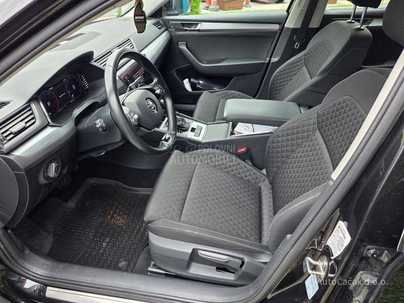 Škoda Superb REZERVISAN