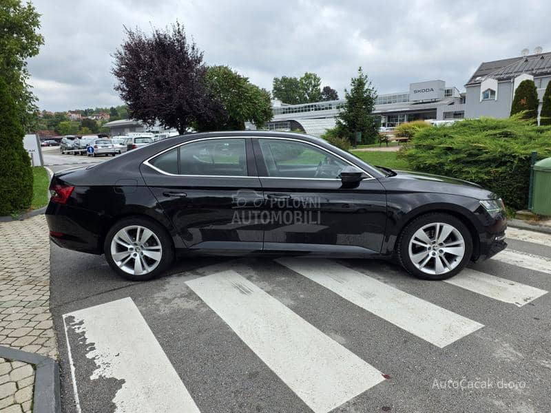 Škoda Superb REZERVISAN