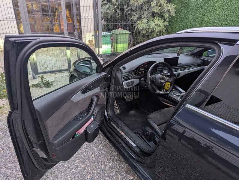 Audi A4 2.0 TDI S-line