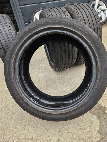 Vredestein 225/45 R17 Letnja