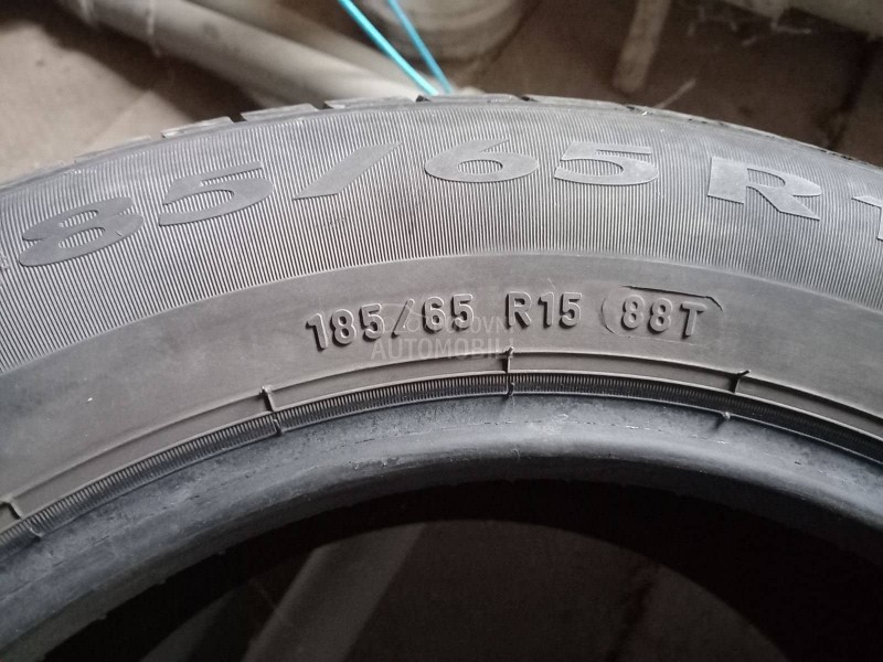 Pirelli 185/65 R15 Letnja