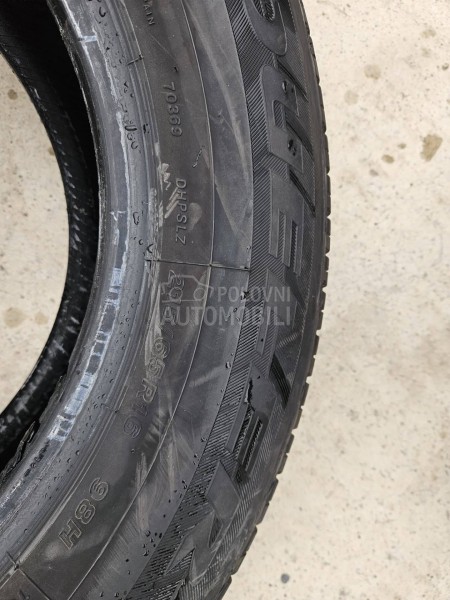 Bridgestone 215/65 R16 Letnja