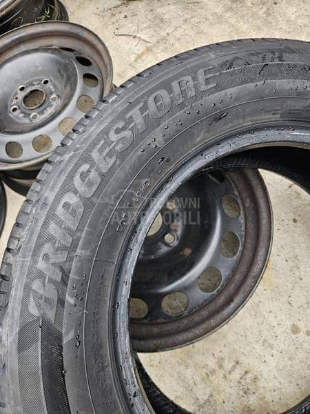 Bridgestone 215/65 R16 Letnja