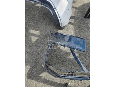 prednji branik za Audi Q8