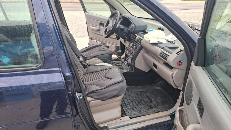 Land Rover Freelander 2.0 TDI