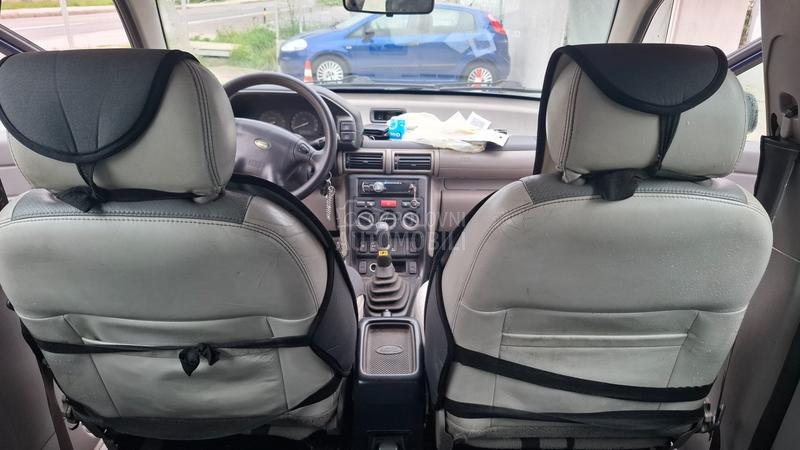 Land Rover Freelander 2.0 TDI