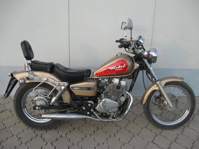 Honda rebel