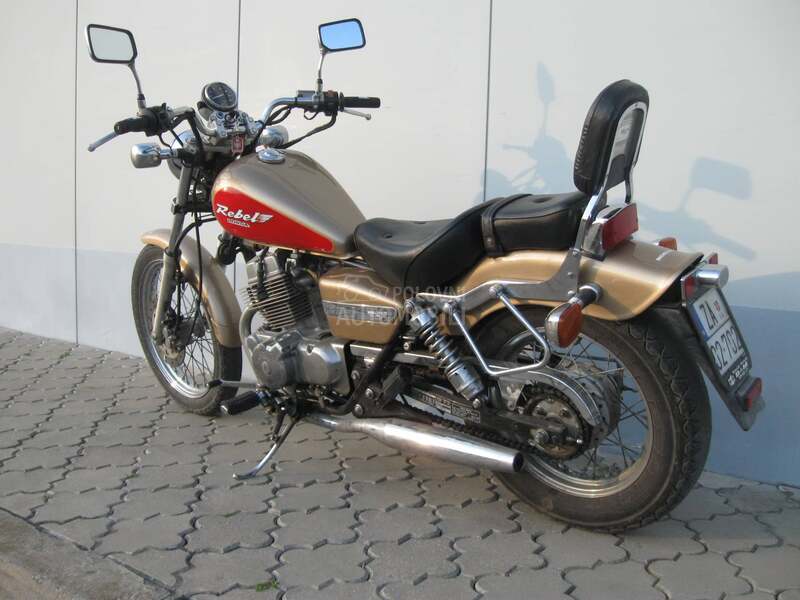 Honda rebel