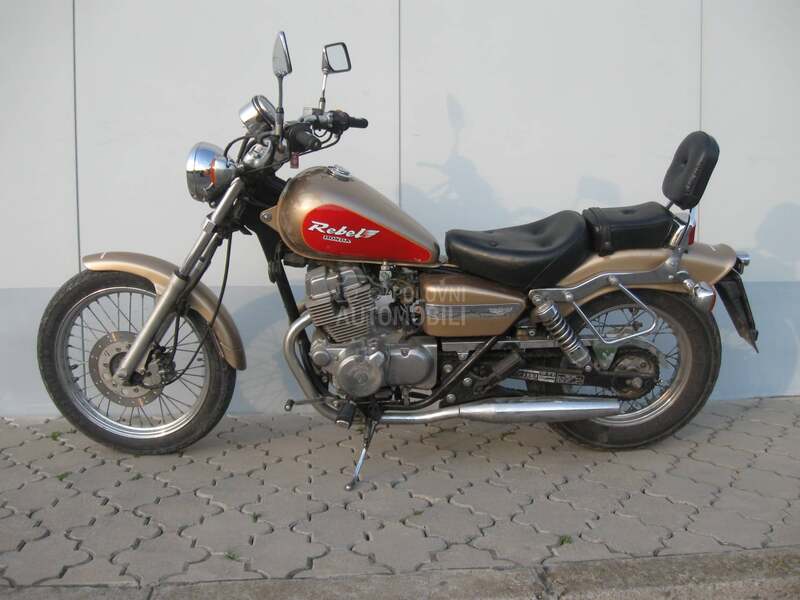 Honda rebel
