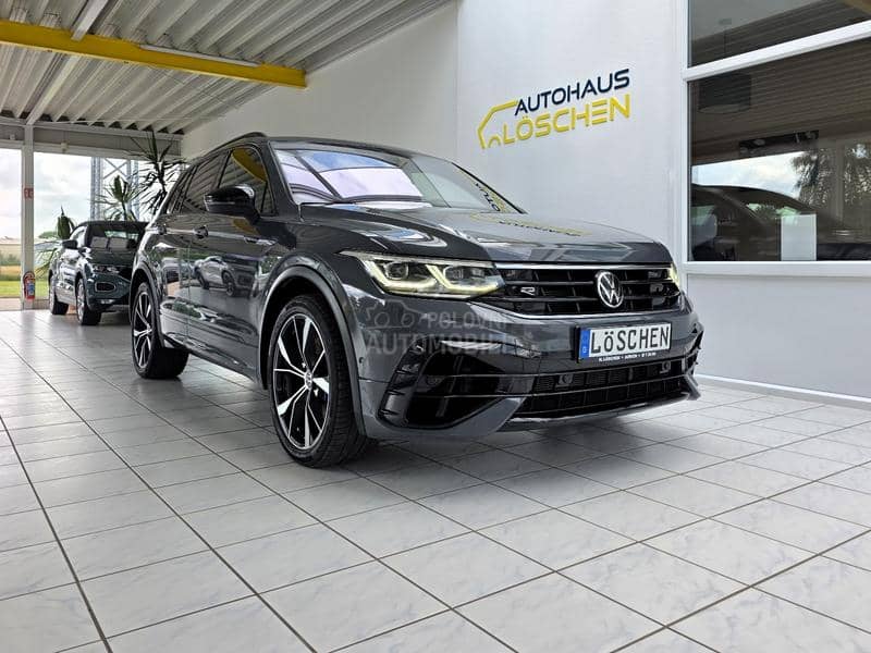 Volkswagen Tiguan R 4Motion Akrapovic