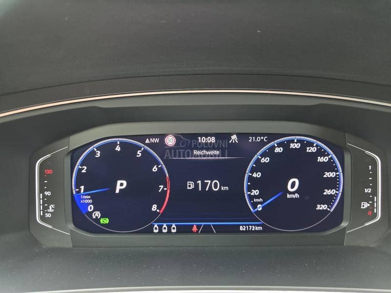 Volkswagen Tiguan R 4Motion Akrapovic