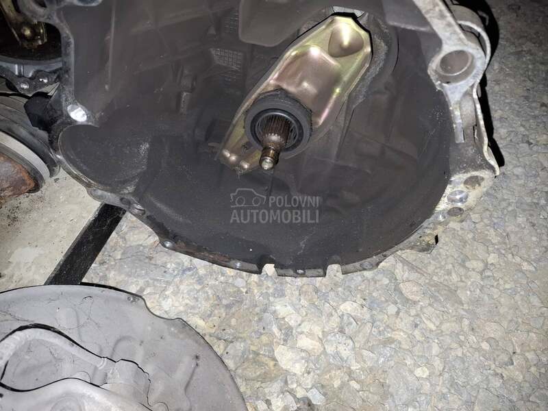 A4 B7 1.9 TDI MENJAČ 5 BRZINA