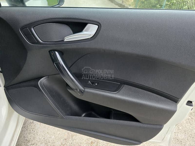 Audi A1 1.6 TDI 5 vra ta Audi A1 1.6 TDI 5 vra ta