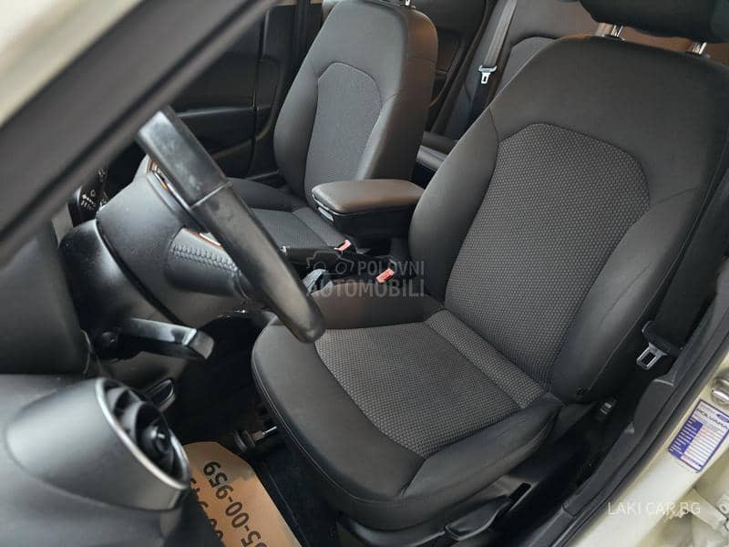 Audi A1 1.6 TDI 5 vra ta Audi A1 1.6 TDI 5 vra ta
