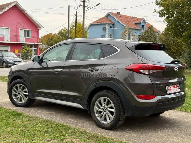 Hyundai Tucson 1.7 CRDI NOV