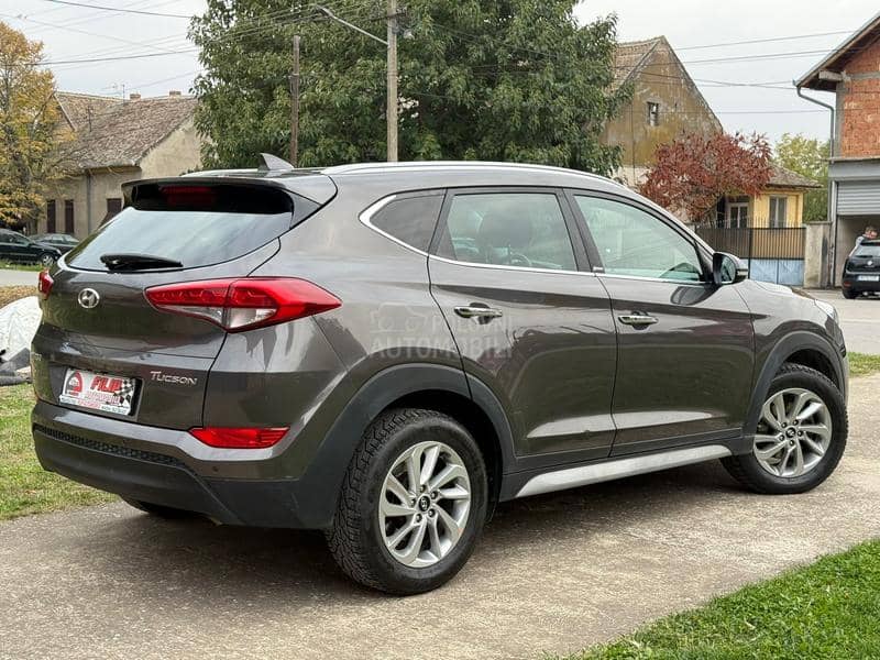 Hyundai Tucson 1.7 CRDI NOV