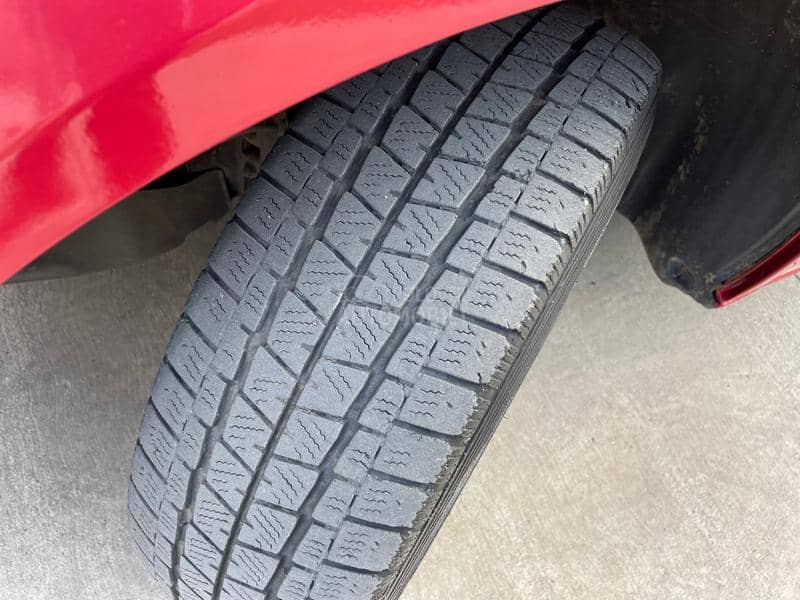 Volkswagen Transporter T5 2.5  TDI LONG