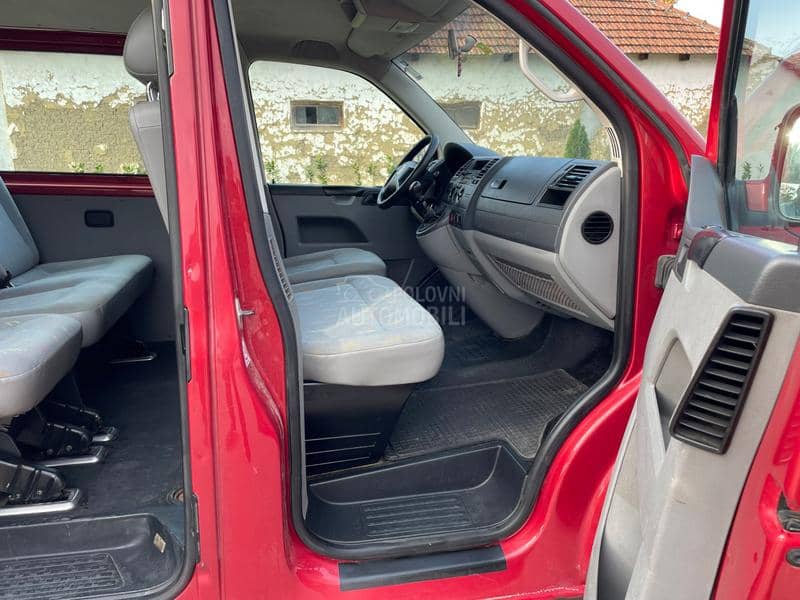 Volkswagen Transporter T5 2.5  TDI LONG