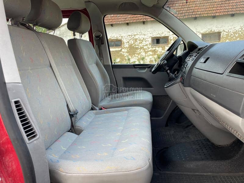 Volkswagen Transporter T5 2.5  TDI LONG