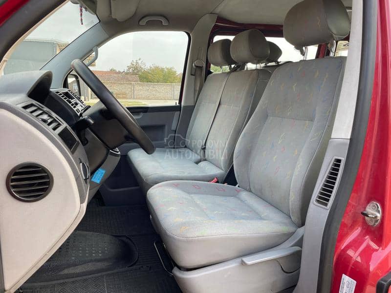 Volkswagen Transporter T5 2.5  TDI LONG