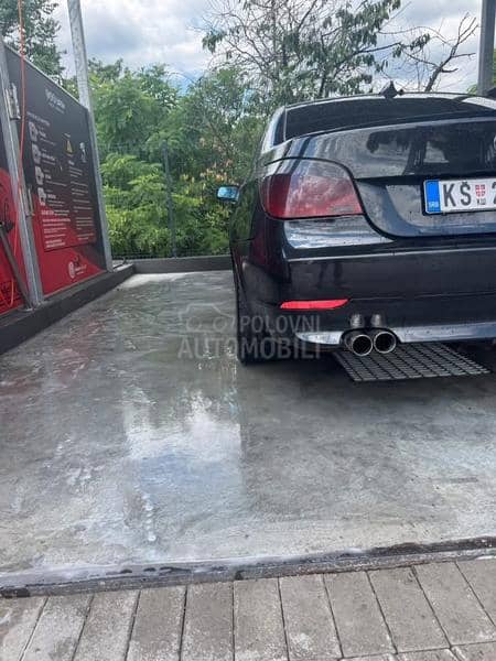 BMW 525 e60