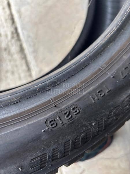 Bridgestone 225/45 R18 Zimska