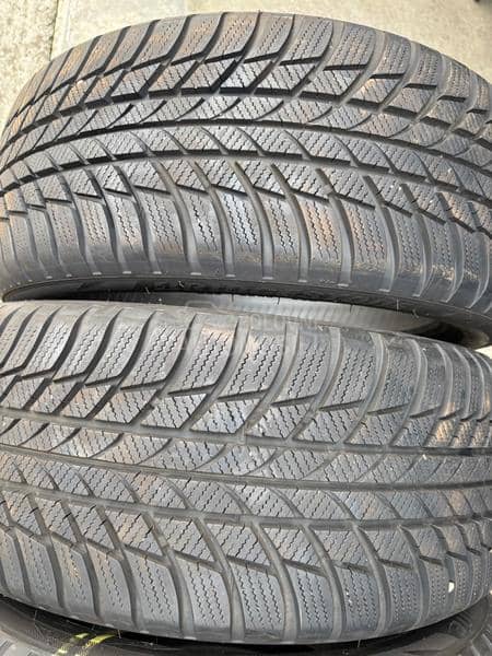 Bridgestone 225/45 R18 Zimska