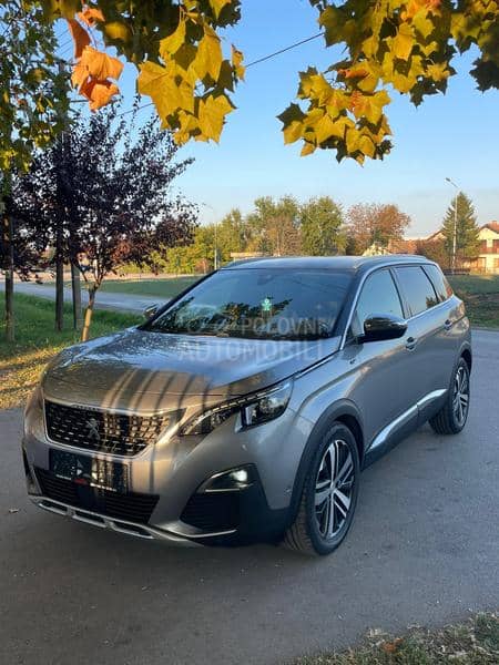 Peugeot 5008 GT line BLUE HDI 7s