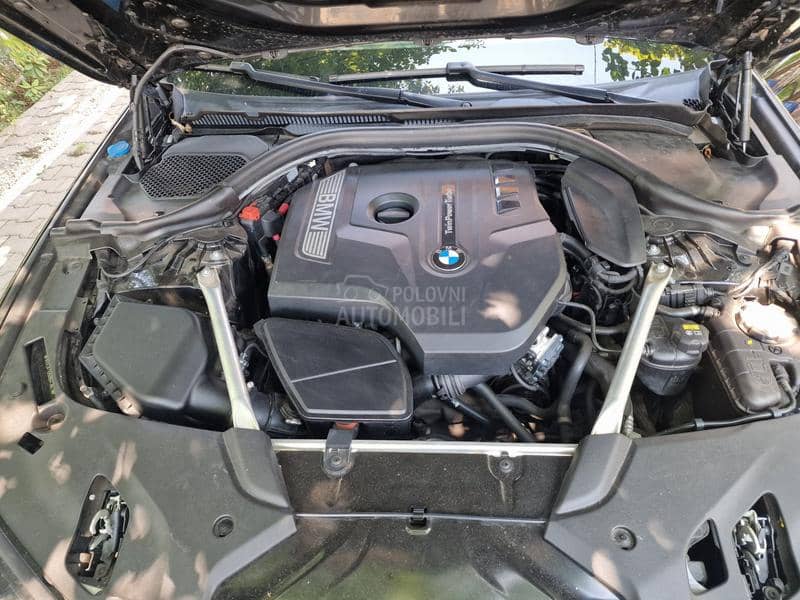BMW Serija 5 G30 2018. god. -  kompletan auto u delovima