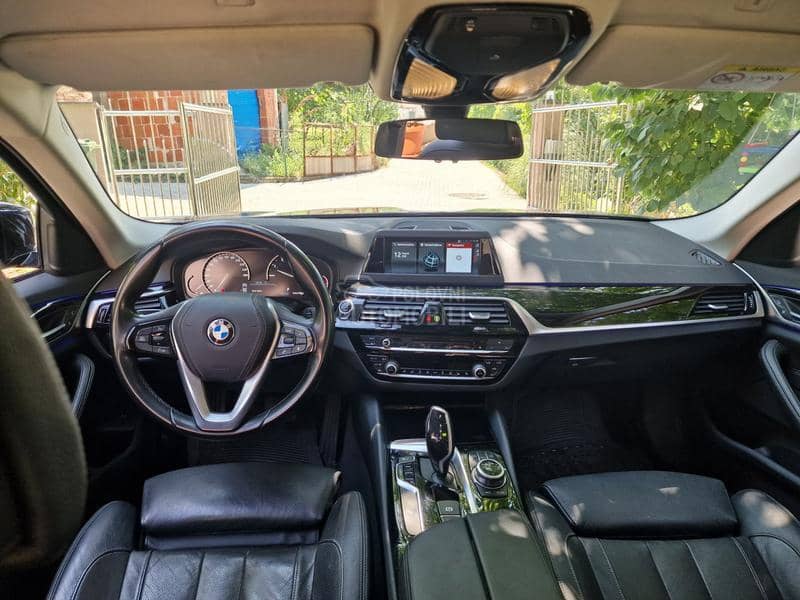 BMW Serija 5 G30 2018. god. -  kompletan auto u delovima
