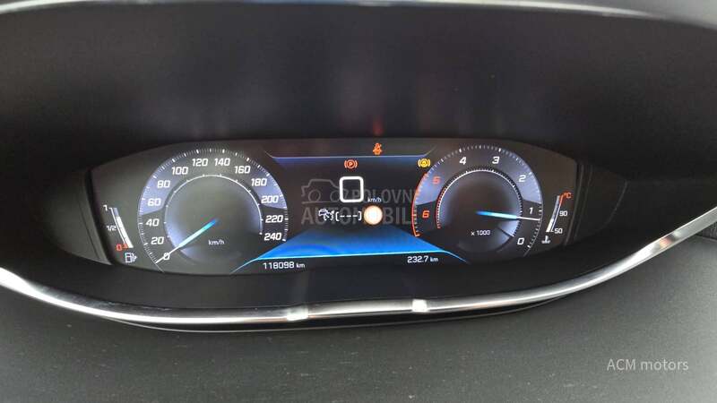 Peugeot 3008 1.5 Bluehdi led/pano