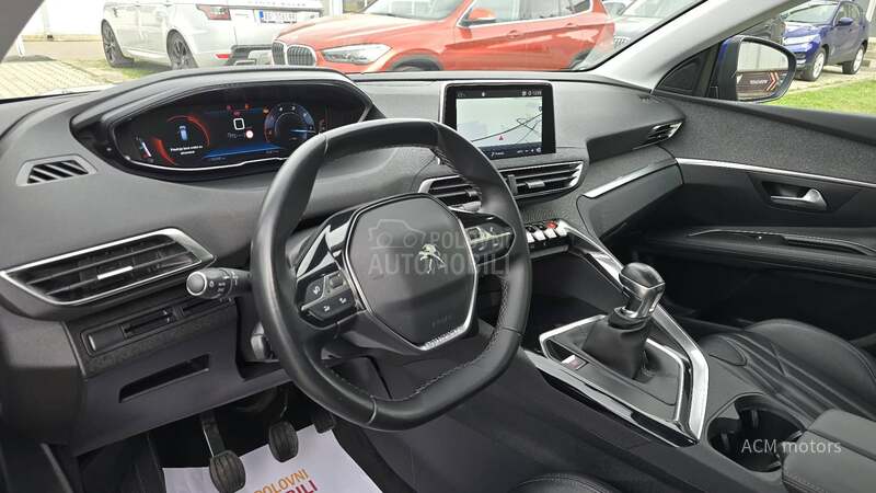 Peugeot 3008 1.5 Bluehdi led/pano
