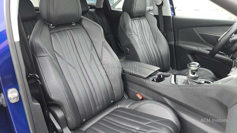 Peugeot 3008 1.5 Bluehdi led/pano