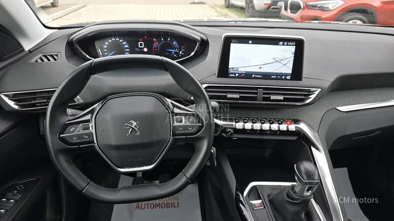 Peugeot 3008 1.5 Bluehdi led/pano