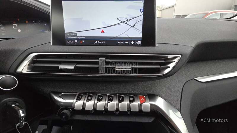 Peugeot 3008 1.5 Bluehdi led/pano