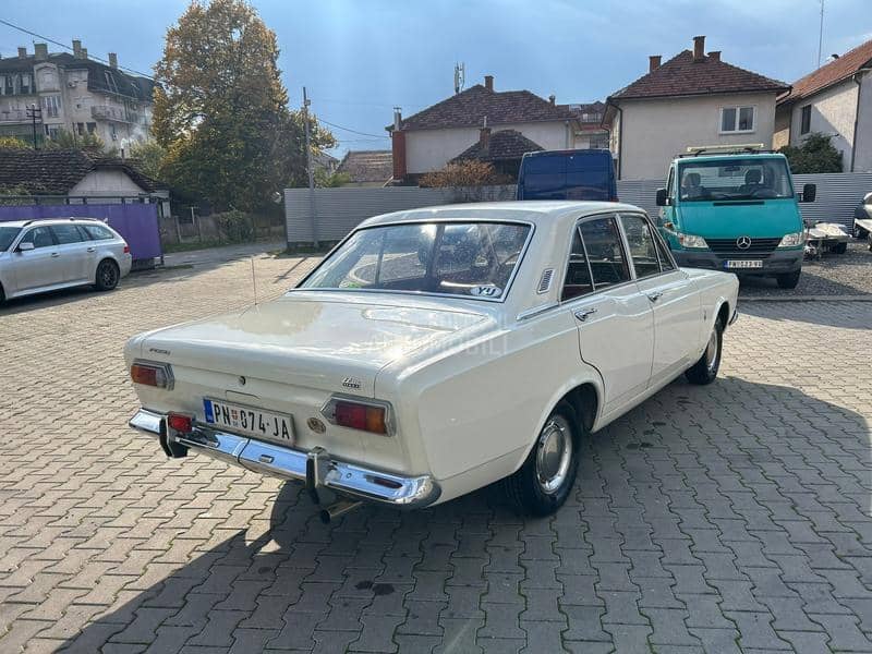 Ford Taunus M 17