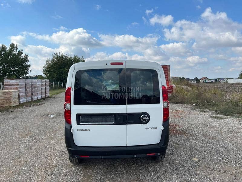 Opel Combo 1.3 mjtd ecoflex