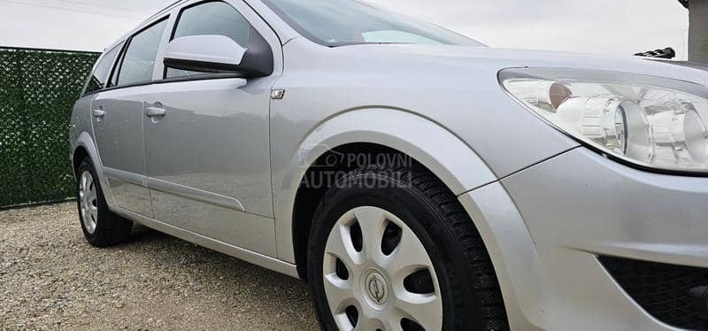 Opel Astra H 1.3 Cdti Opel Astra H 1.3 Cdti