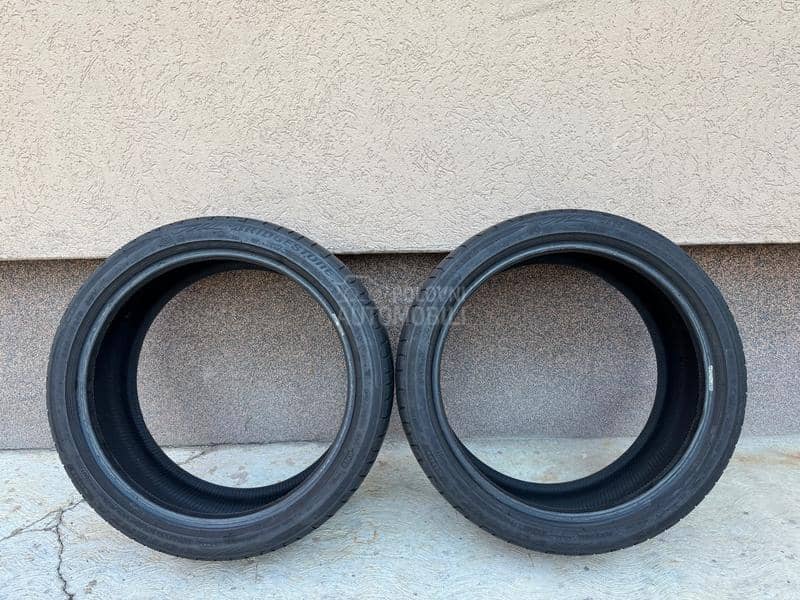 Bridgestone 225/40 R18 Letnja