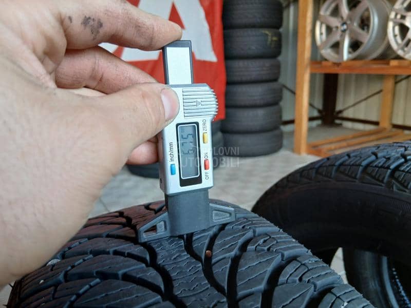 Fulda 185/60 R15 Zimska