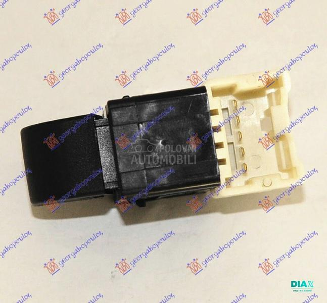 PREKIDAC U PREDNJIM VRATIMA (6